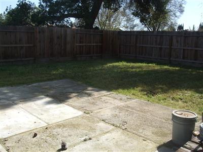 1956 Pine St, Newman, CA 95360 photo 8