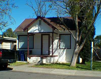 3064 Branch St, Sacramento, CA 95815 photo 1