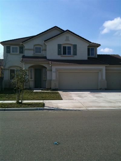1813 Liquid Ambar Ln, Ceres, CA 95307 photo 1