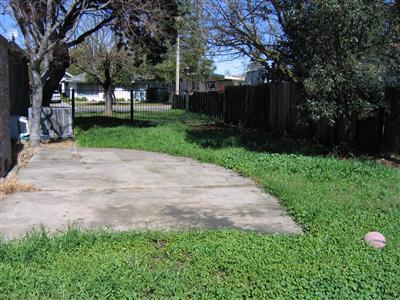 18732 E Front St, Linden, CA 95236 photo 7
