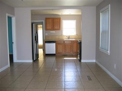18732 E Front St, Linden, CA 95236 photo 2
