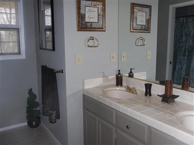 3205 Lakeshore Ct, Modesto, CA 95355 photo 8