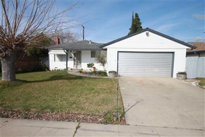 1801 W Walnut St, Lodi, CA 95242 photo 1