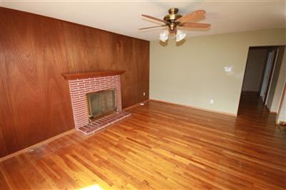 1801 W Walnut St, Lodi, CA 95242 photo 2
