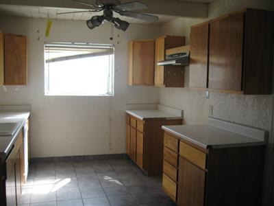 359 E 22nd St, Tracy, CA 95376 photo 3