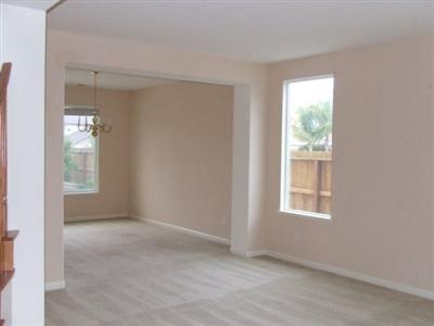 4447 Glenbrook Dr, Tracy, CA 95377 photo 2
