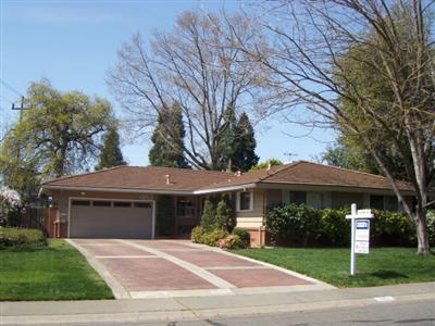 1353 Mcclaren Dr, Carmichael, CA 95608 photo 1