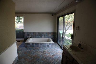 908 Fontana Ct, Modesto, CA 95355 photo 10