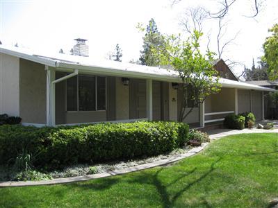 760 Elmwood Dr, Davis, CA 95616 photo 2