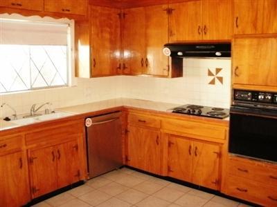 2085 E Marshall St, Turlock, CA 95380 photo 3