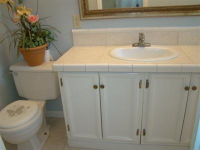 608 Curry Ave, Modesto, CA 95354 photo 9