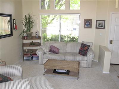 1445 Monterey Ct, Tracy, CA 95376 photo 2