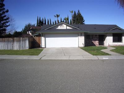 2015 Arrowsmith Dr, Manteca, CA 95336 photo 1