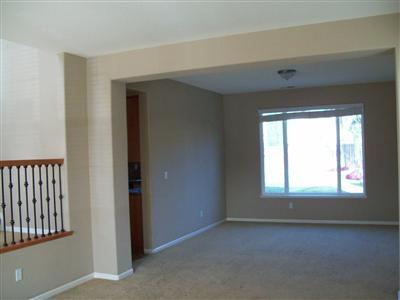 4576 Oakridge Dr, Tracy, CA 95377 photo 2