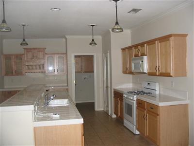625 Roadrunner Dr, Patterson, CA 95363 photo 4