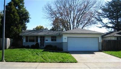 642 Tahoe Dr, Lodi, CA 95242 photo 1