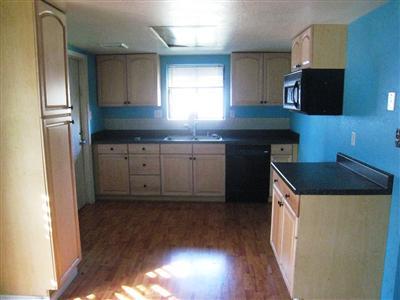 642 Tahoe Dr, Lodi, CA 95242 photo 3