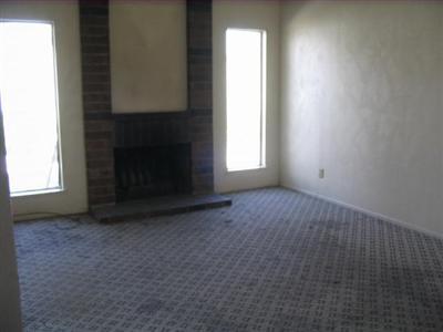 8956 Red Leaf Way, Sacramento, CA 95826 photo 2