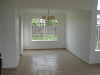 600 Marin Ave, Modesto, CA 95358 photo 2