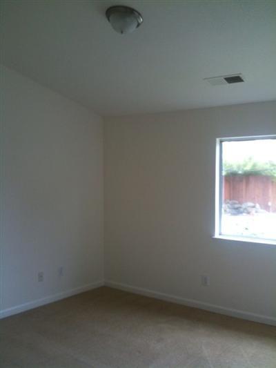 16141 Williamstowne Dr, Lathrop, CA 95330 photo 5