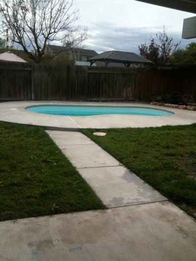 16141 Williamstowne Dr, Lathrop, CA 95330 photo 9