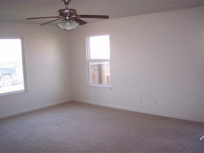 980 S Soderquist Rd, Turlock, CA 95380 photo 2