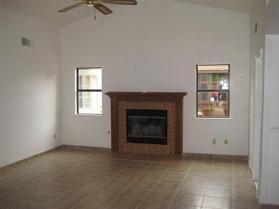 1016 Norwegian Ave, Modesto, CA 95350 photo 2