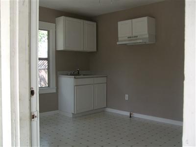 319 Leon Ave, Modesto, CA 95351 photo 2