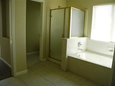 582 Albrecht St, Manteca, CA 95337 photo 6