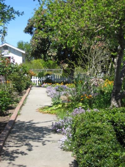 2338 Vivian Rd, Modesto, CA 95358 photo 3