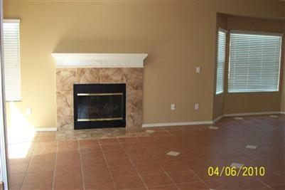 2203 Dinkey Creek Ave, Merced, CA 95341 photo 4