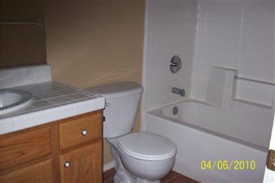 2203 Dinkey Creek Ave, Merced, CA 95341 photo 6
