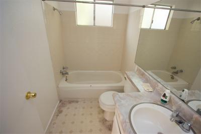 312 Whitethorn Dr, Modesto, CA 95354 photo 5