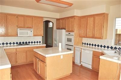 719 Hunter Pl, Folsom, CA 95630 photo 4