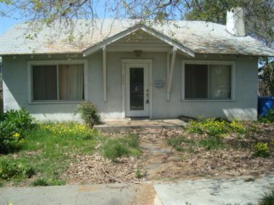 683 Mitchell Ave, Turlock, CA 95380 photo 1