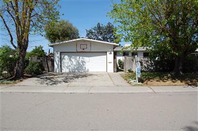 417 Amador Cir, Manteca, CA 95336 photo 1