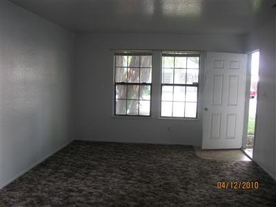 504 Mount Everest Ct, Modesto, CA 95358 photo 2
