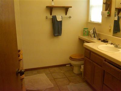 1845 Sugar Maple Way, Hughson, CA 95326 photo 4