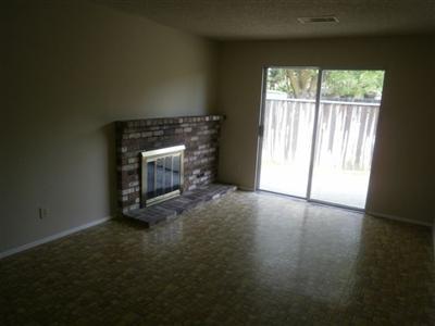 2542 Lafayette Dr, Davis, CA 95618 photo 2
