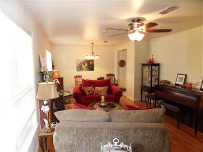 712 Edison Ave, Modesto, CA 95350 photo 2