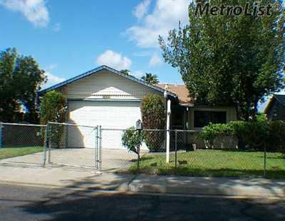 825 Musick Ave, Modesto, CA 95351 photo 1