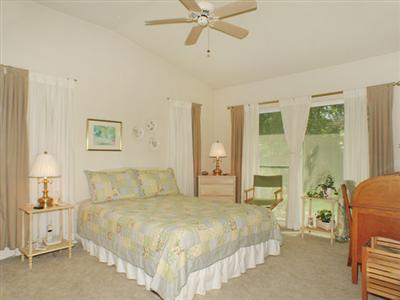 1645 Eligio Ln, Davis, CA 95618 photo 8