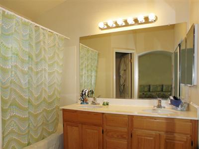 1645 Eligio Ln, Davis, CA 95618 photo 9