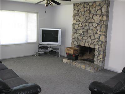 1233 S Sunset Dr, Lodi, CA 95240 photo 2