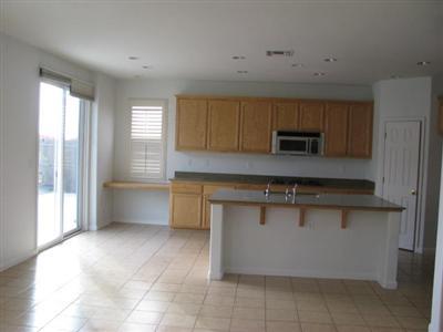 692 W Boesch Dr, Ripon, CA 95366 photo 8