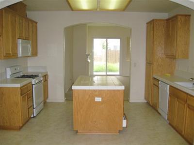 508 Tannehill Dr, Manteca, CA 95337 photo 4