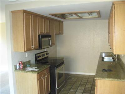 4057 Elmo Loop #a, Modesto, CA 95356 photo 2
