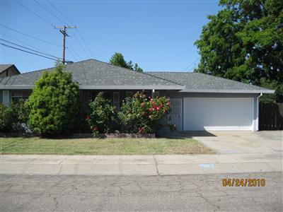 429 Valley Ave, Lodi, CA 95240 photo 1