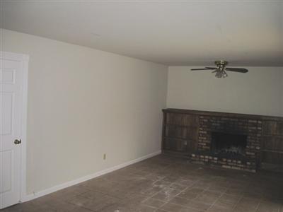 1608 Duckart Way, Modesto, CA 95355 photo 3