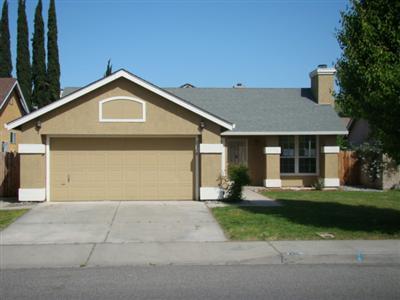 2208 Ustick Rd, Modesto, CA 95358 photo 1